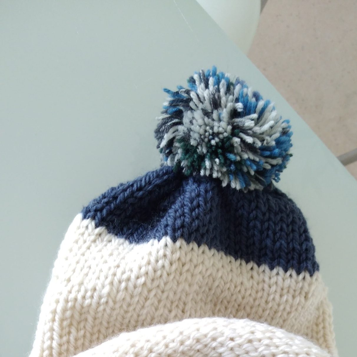 COLLECTION DE PIECES FAITES MAIN AU TRICOT – Image 17